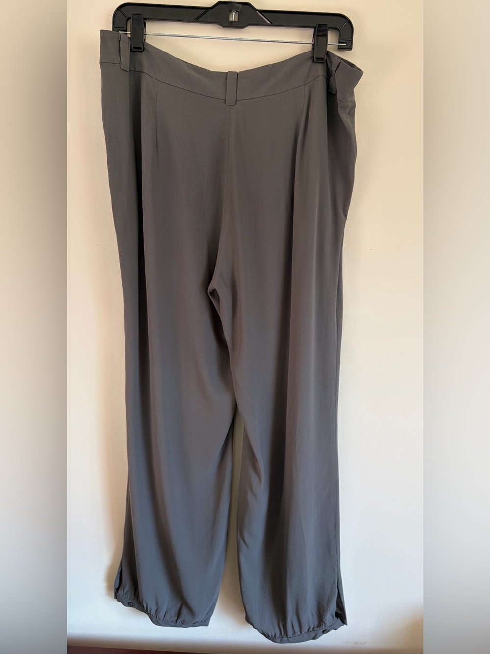 Eileen Fisher Wide-Leg Silk Dress Pants in Charcoal - Picture 4 of 8